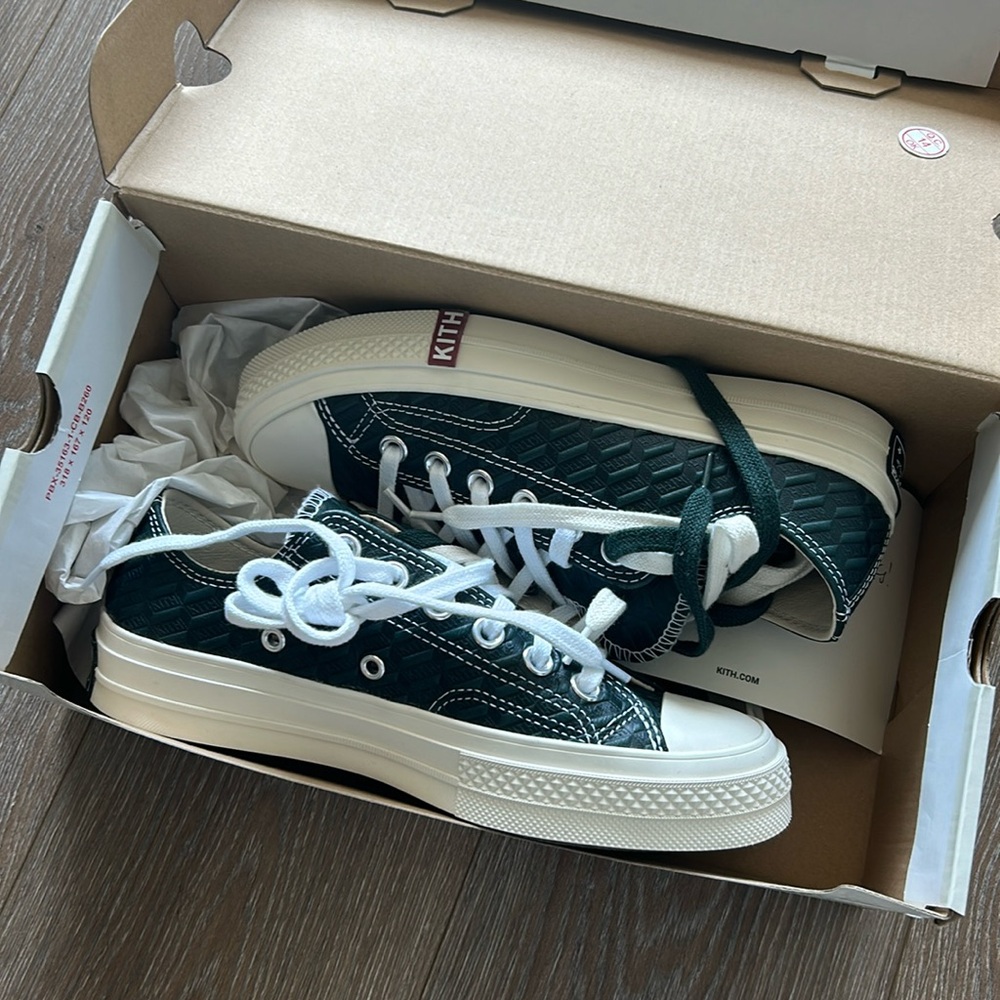 Kith converse navy